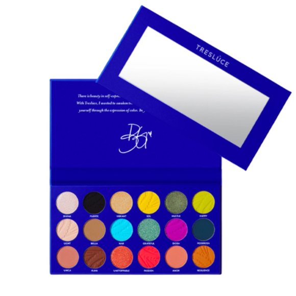 Tresluce Beauty Other - TRESLÚCE BEAUTY  I Am Shadow Palette